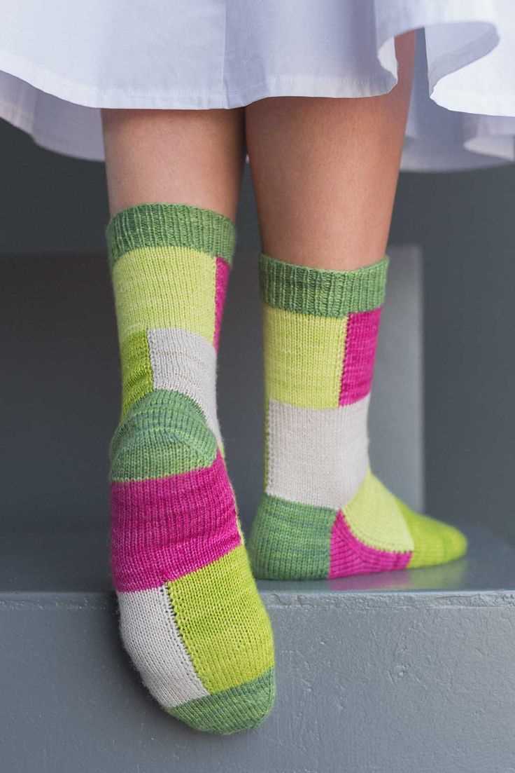 Sock pattern knitting