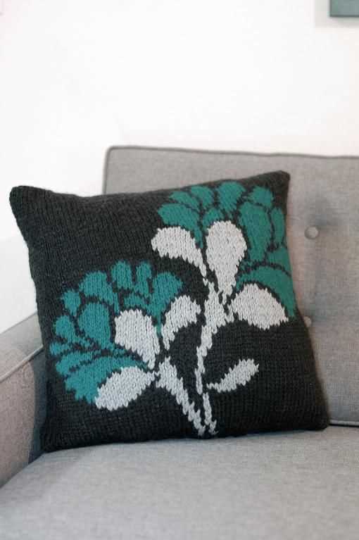 Pillow knitting pattern