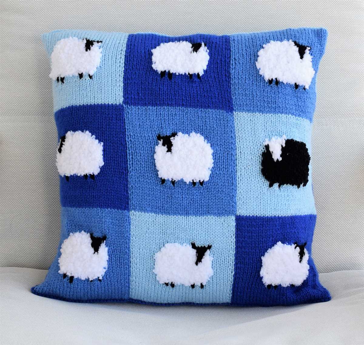 Pillow knitting pattern