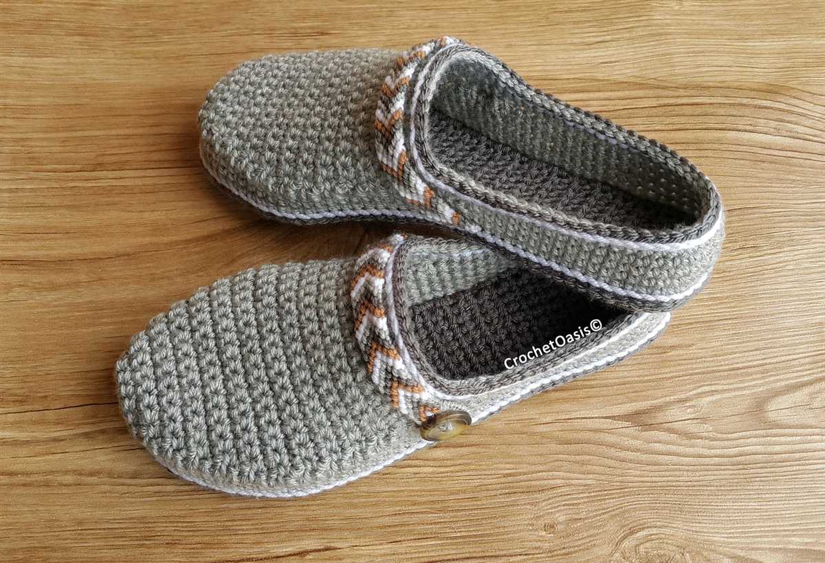 Dansko knit pattern clogs