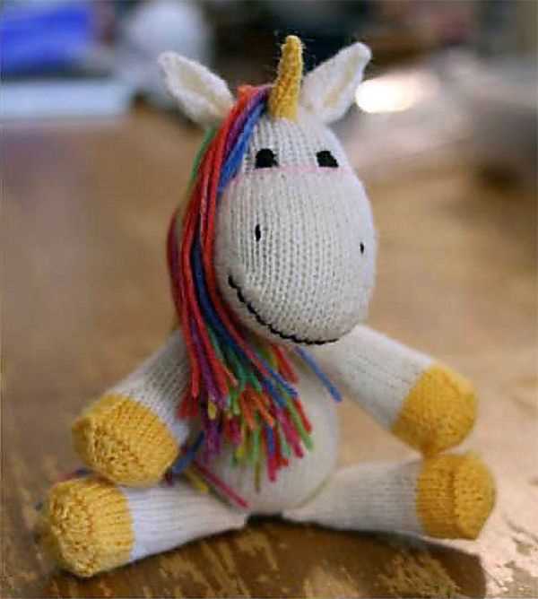 Knit free unicorn knitting pattern