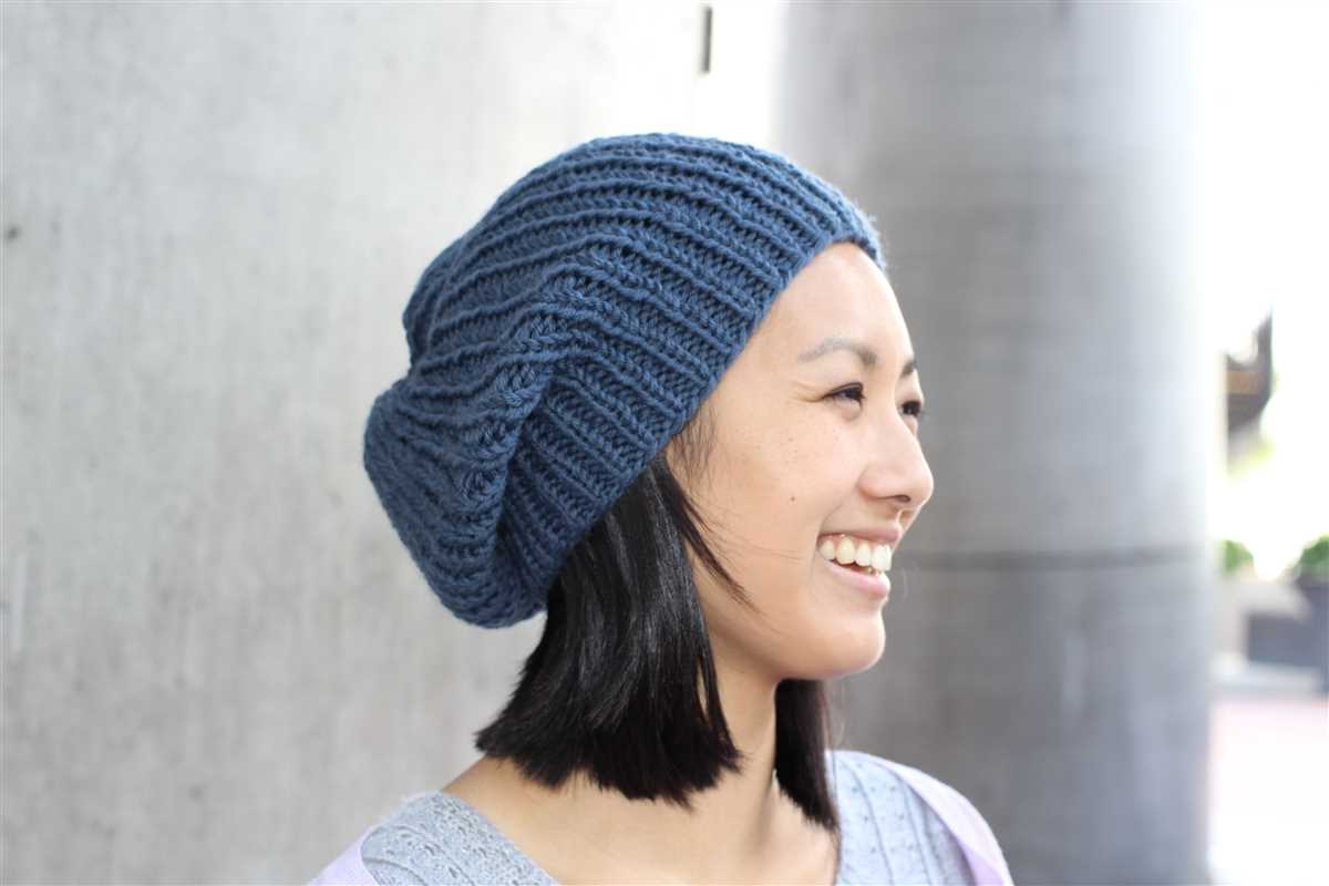 Women's beanie knitting pattern free