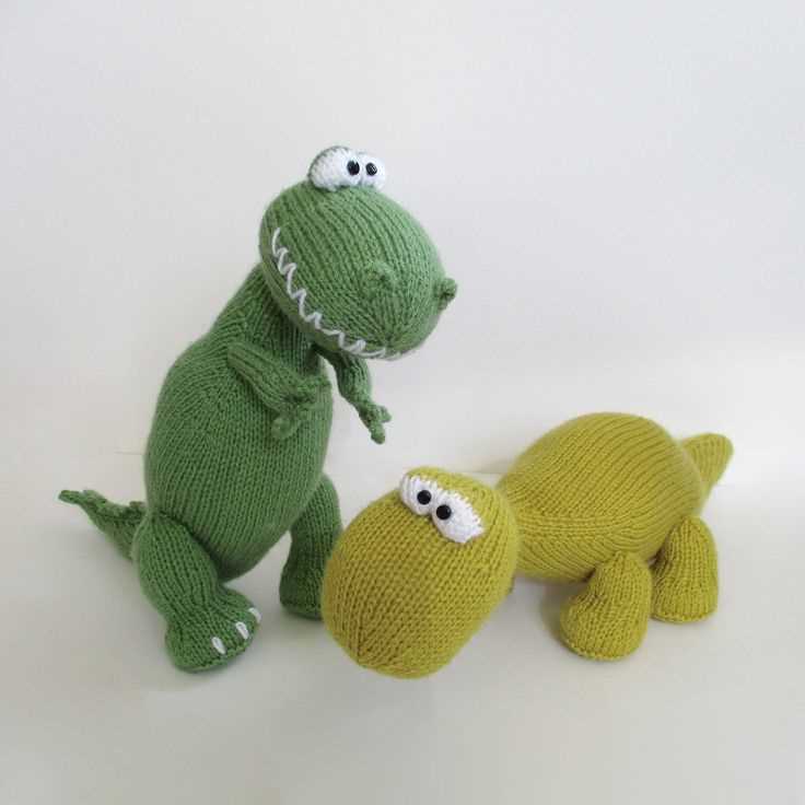 Free knitted dinosaur toy patterns