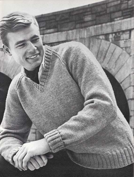 Men's v neck sweater knitting pattern free