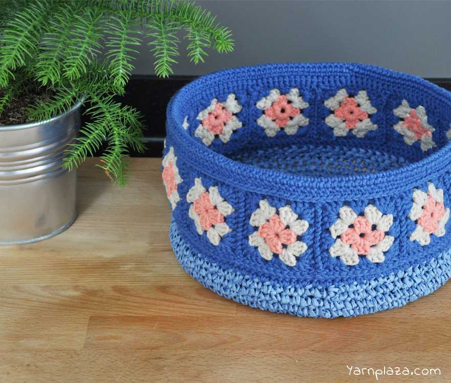 Knit square basket pattern