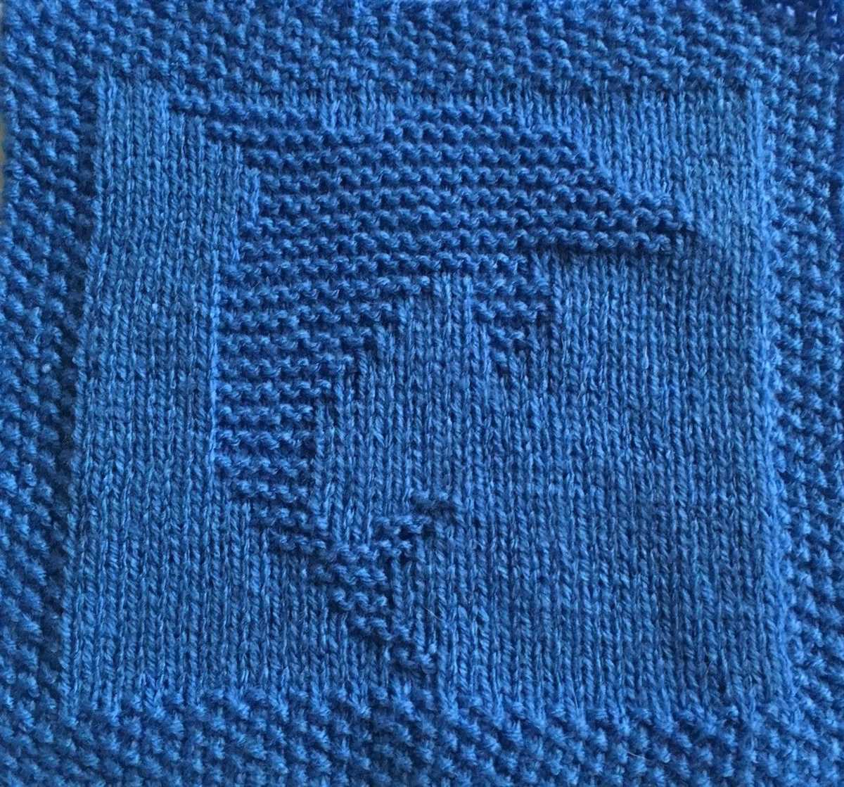 Free patterns for knitted prayer squares