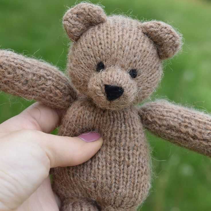 Fig bear knitting pattern