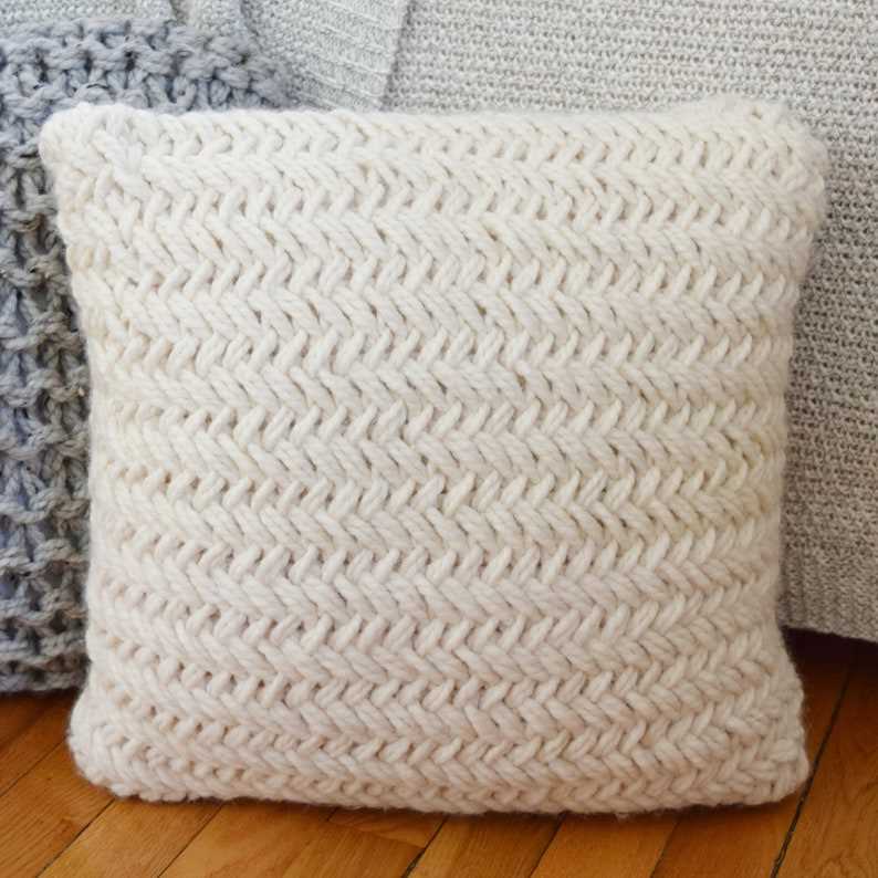 Easy knitting pattern cushion cover