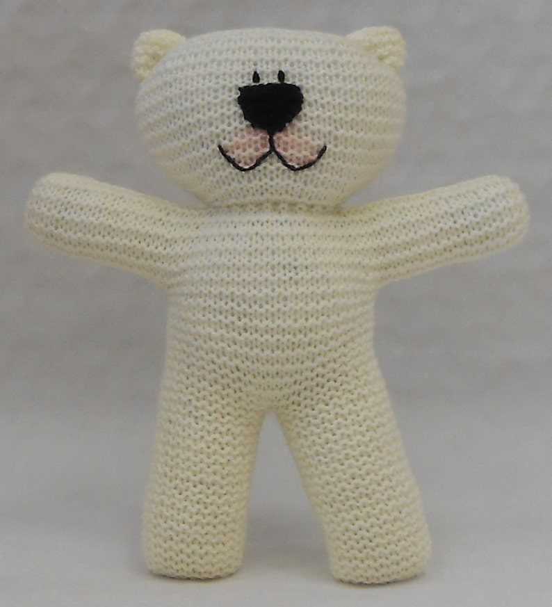 Easy knitted bear pattern