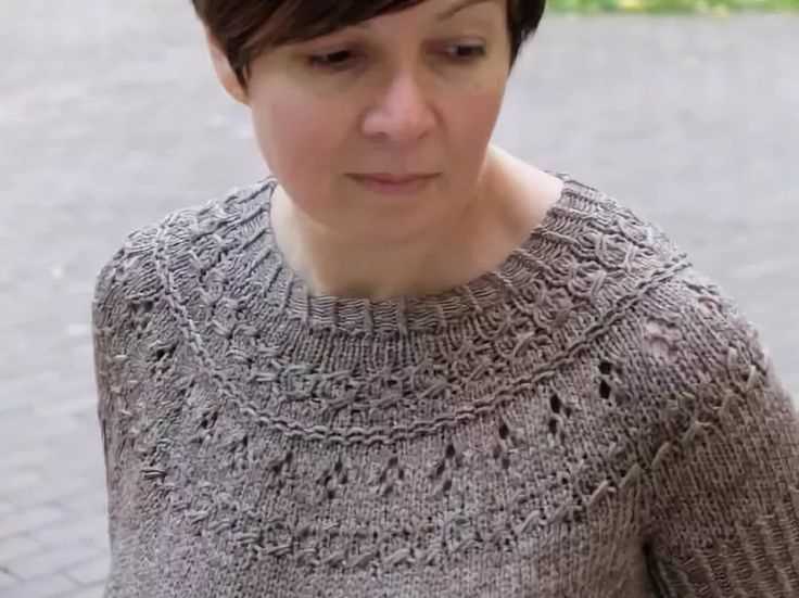 Ranunculus sweater knitting pattern