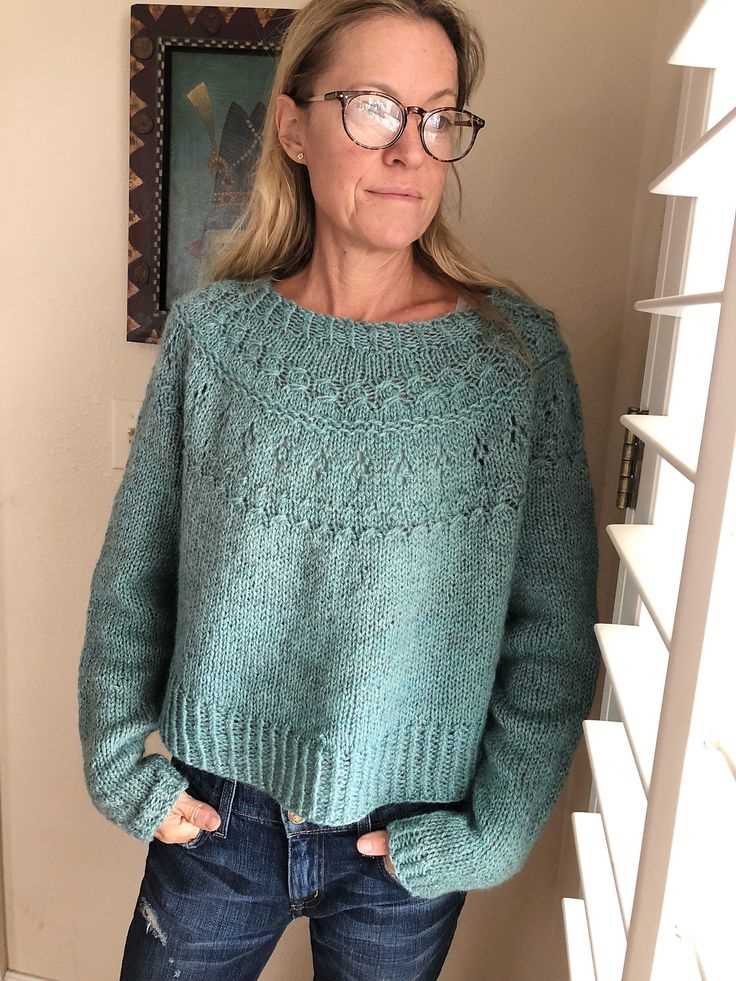 Ranunculus sweater knitting pattern