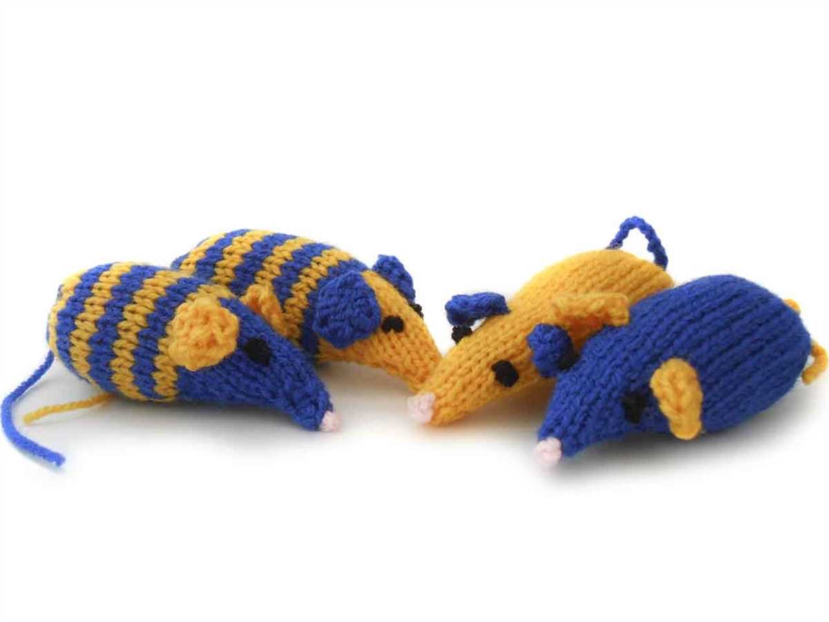 Knitting patterns for cat toys