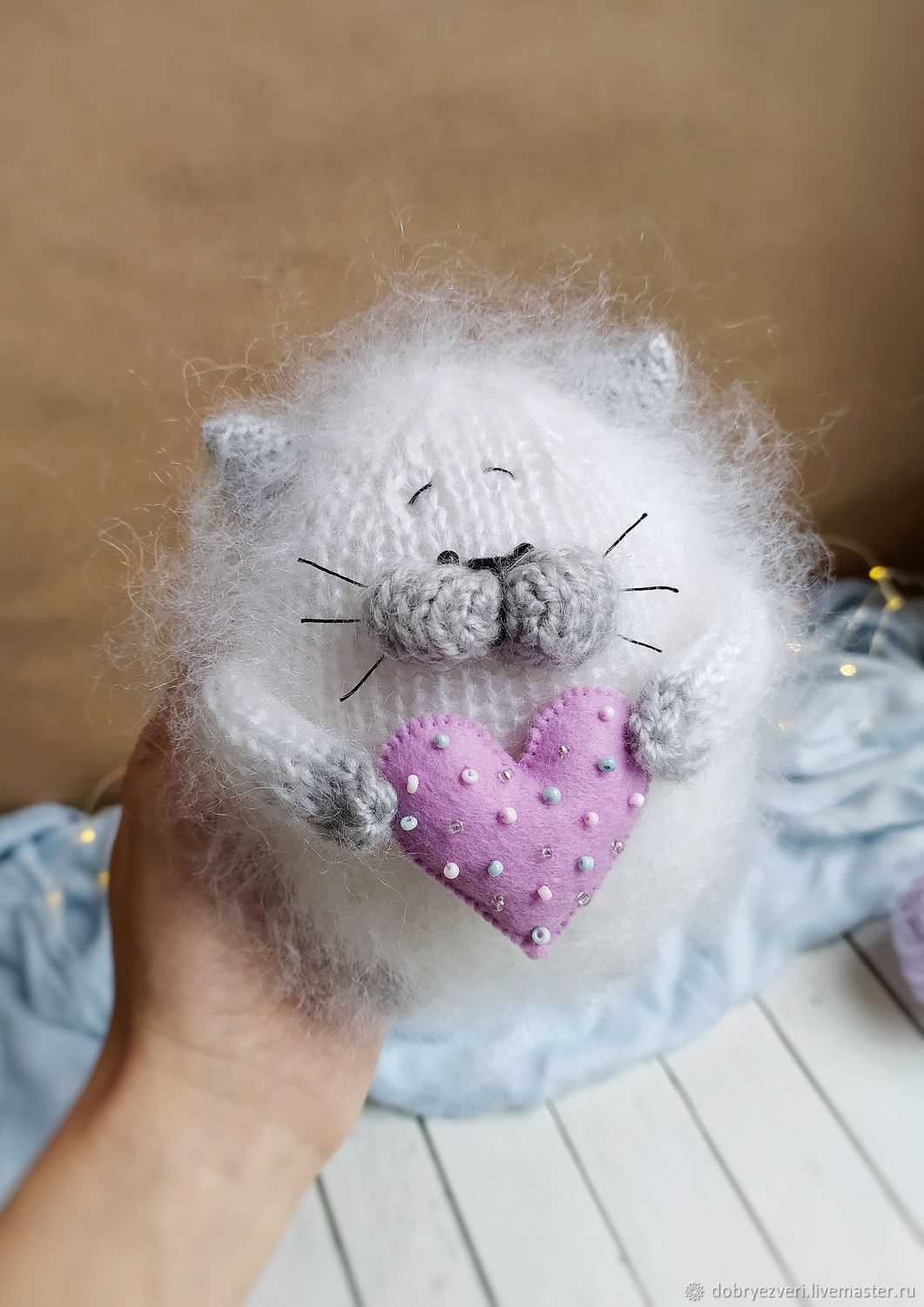 Knitting patterns for cat toys