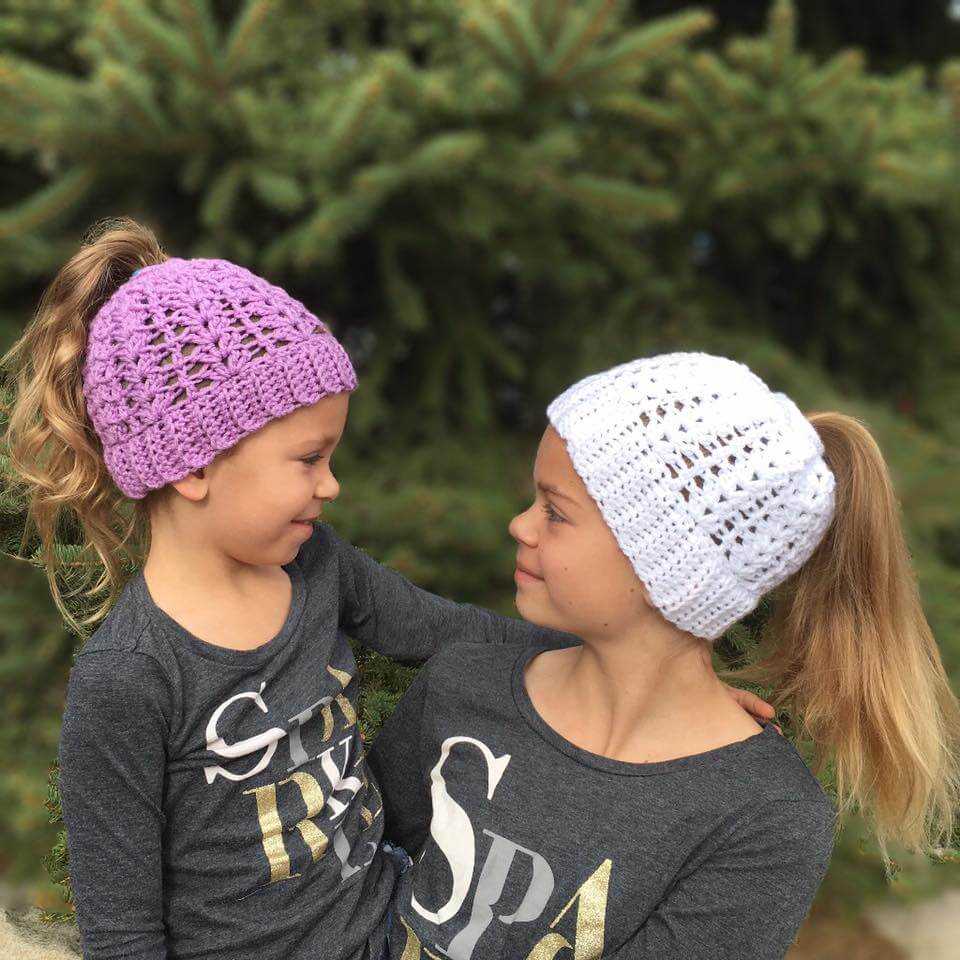 Free knitting pattern for ponytail hat