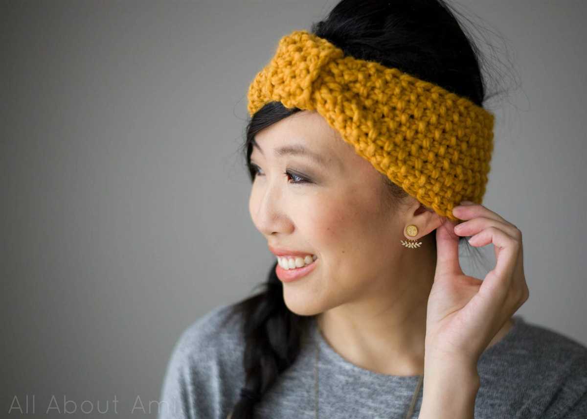 Seed stitch knitted headband pattern