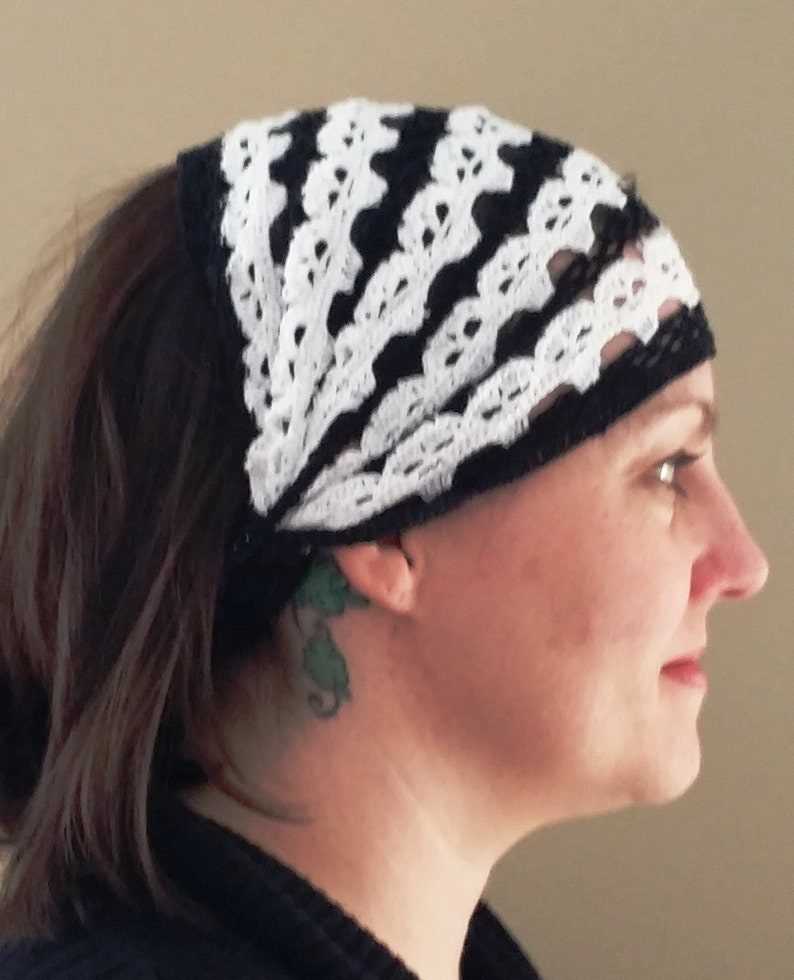 Skull cap beanie knitting pattern