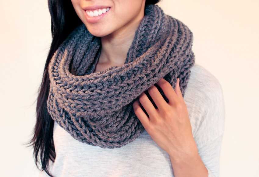 Knit silk scarf pattern