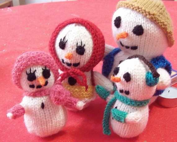 Snowman family knitting pattern