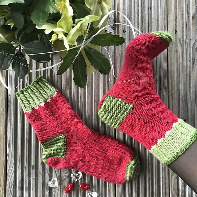 Sock pattern knitting