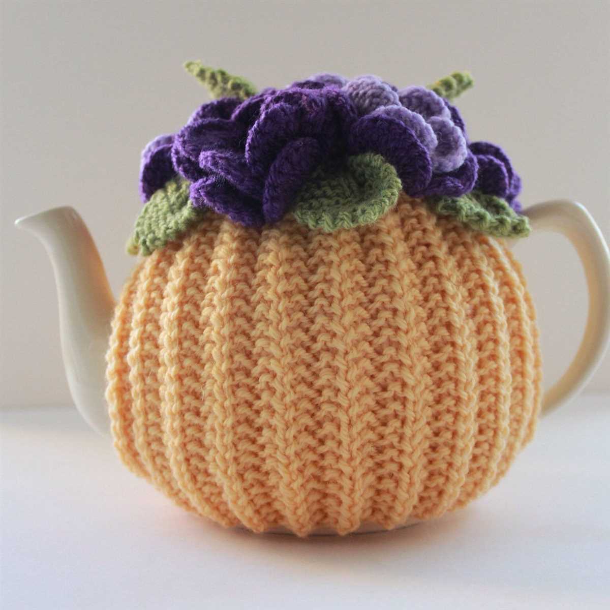 Knitted teapot cozy pattern