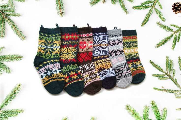 Knitted christmas stocking patterns fair isle