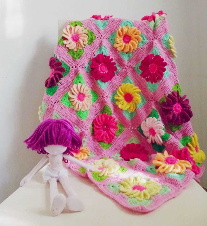 Knit flower blanket pattern