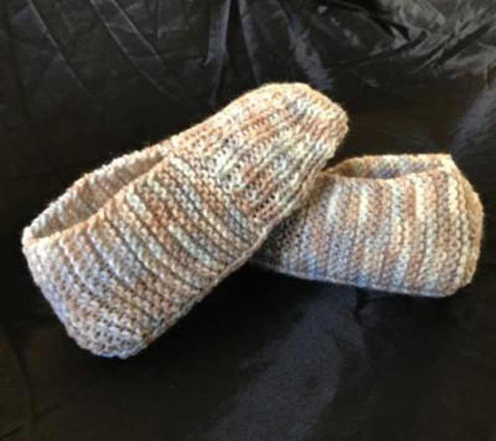 Beginner knitted slipper pattern