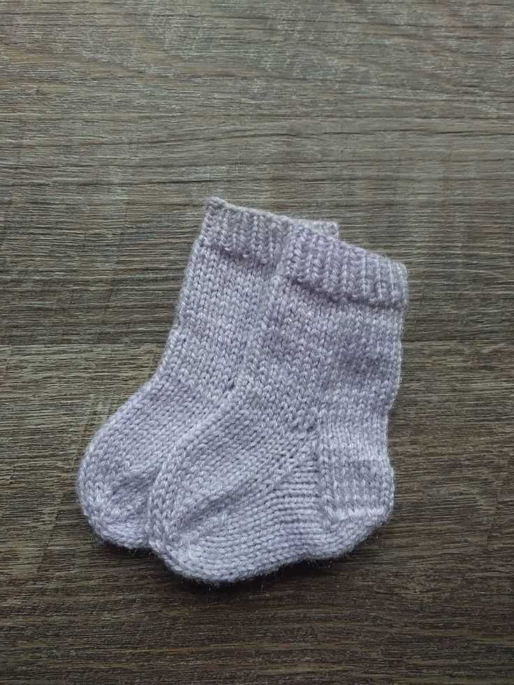 Easy sock knitting pattern circular needles