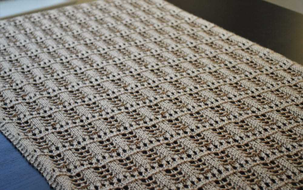 Easy prayer shawl knitting pattern