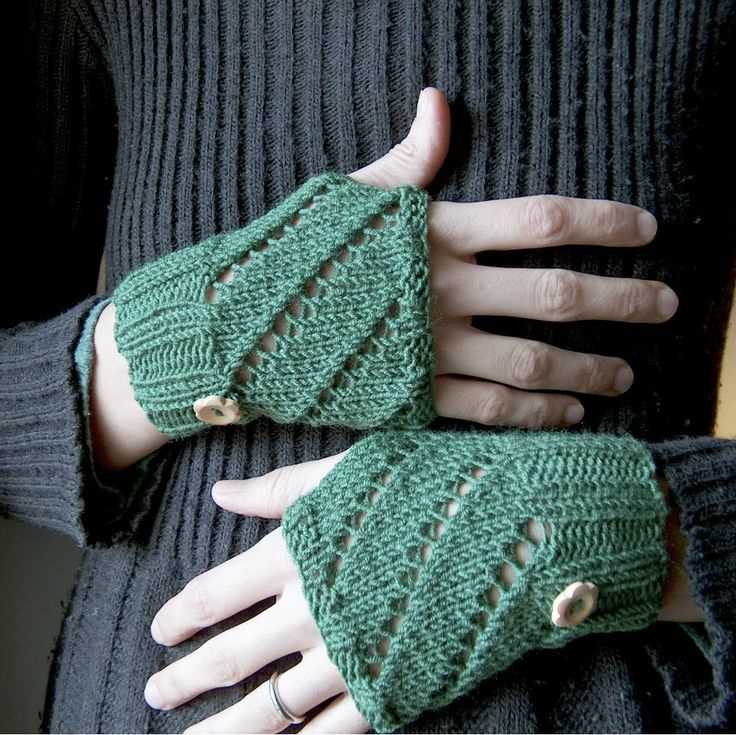 Knit wrist warmers free pattern