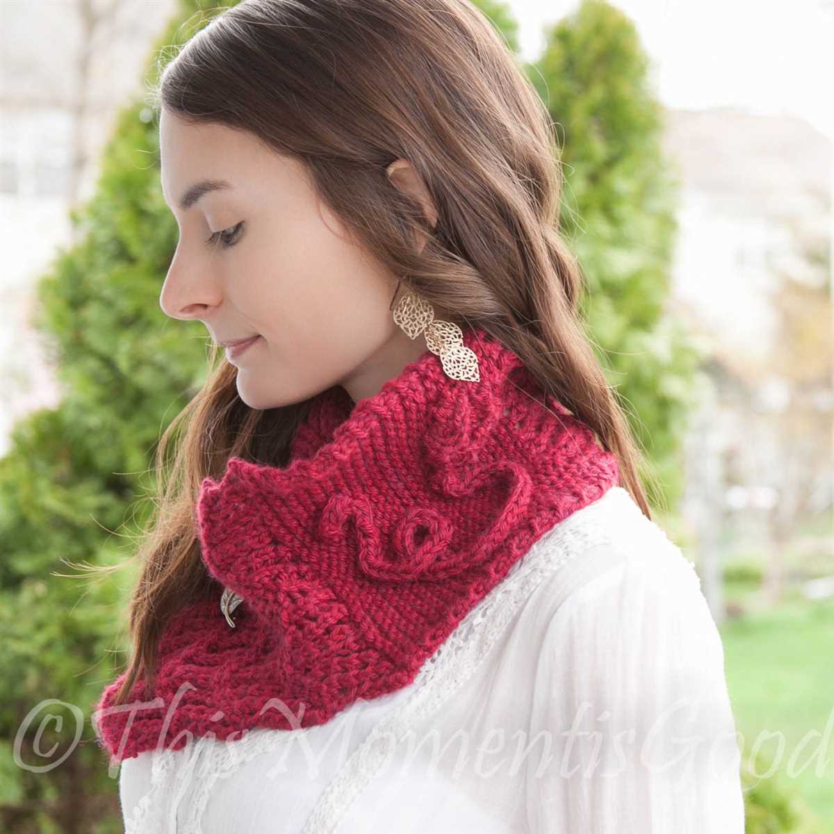 Knitting patterns scarves and cowls