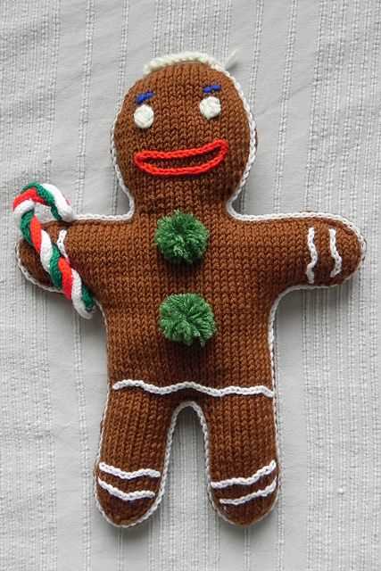 Free knitted gingerbread man pattern