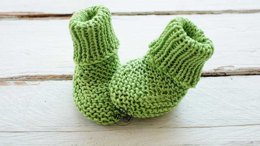 Easy knit booties free pattern