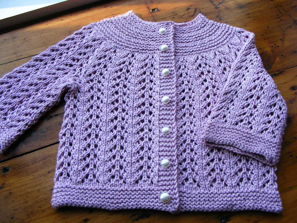 Free loopy cardigan knitting pattern