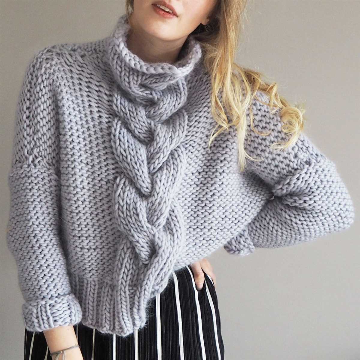 Cropped cable knit sweater pattern