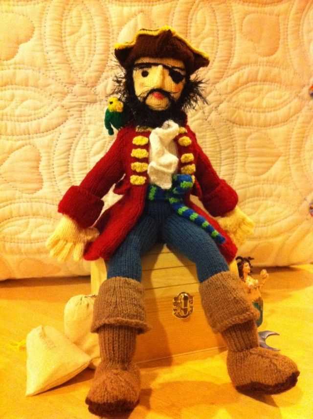 Pirate knitting pattern