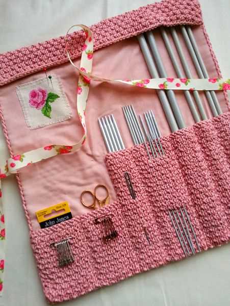 Knitting needle holder pattern