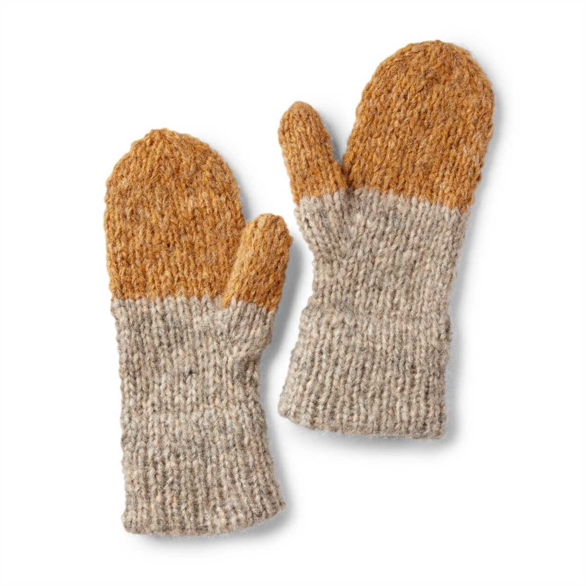 Knit flat mitten pattern