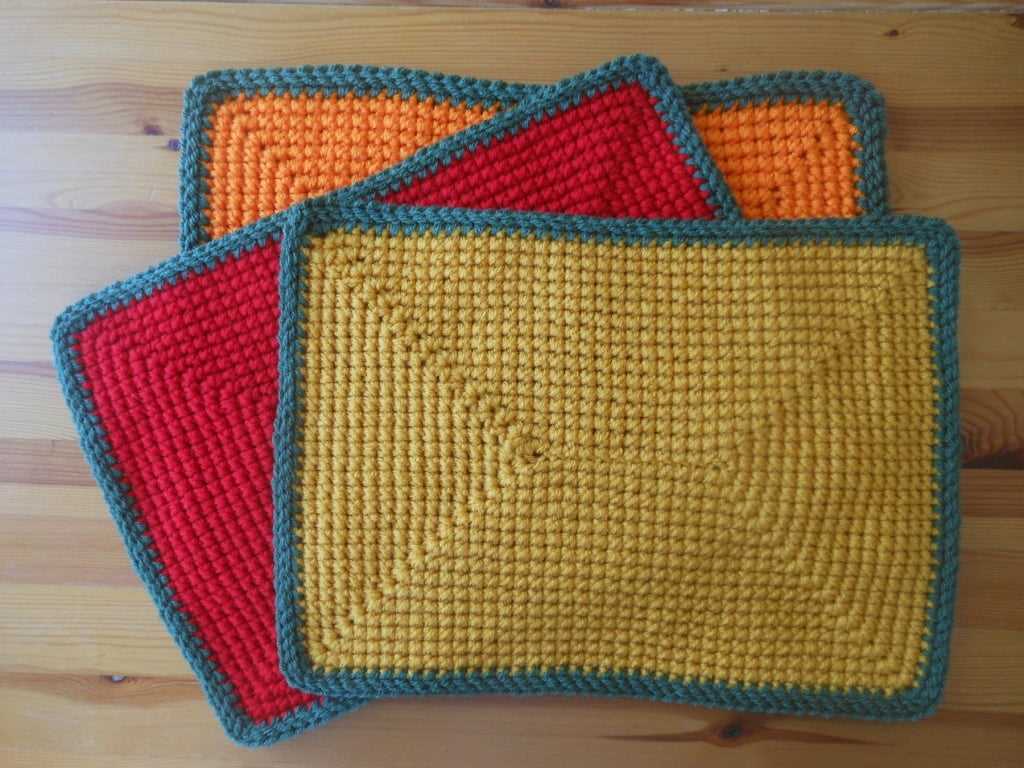 Knitted placemat pattern