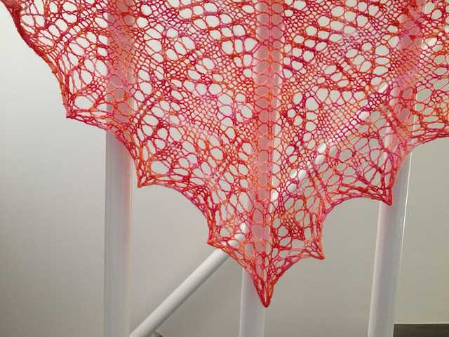 Knitted lace edging for shawl patterns