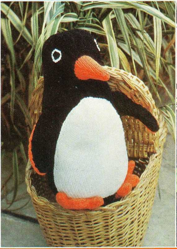 Knitting pattern penguin