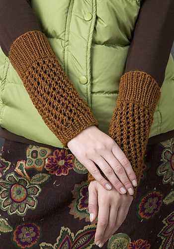 Wristlet knitting pattern