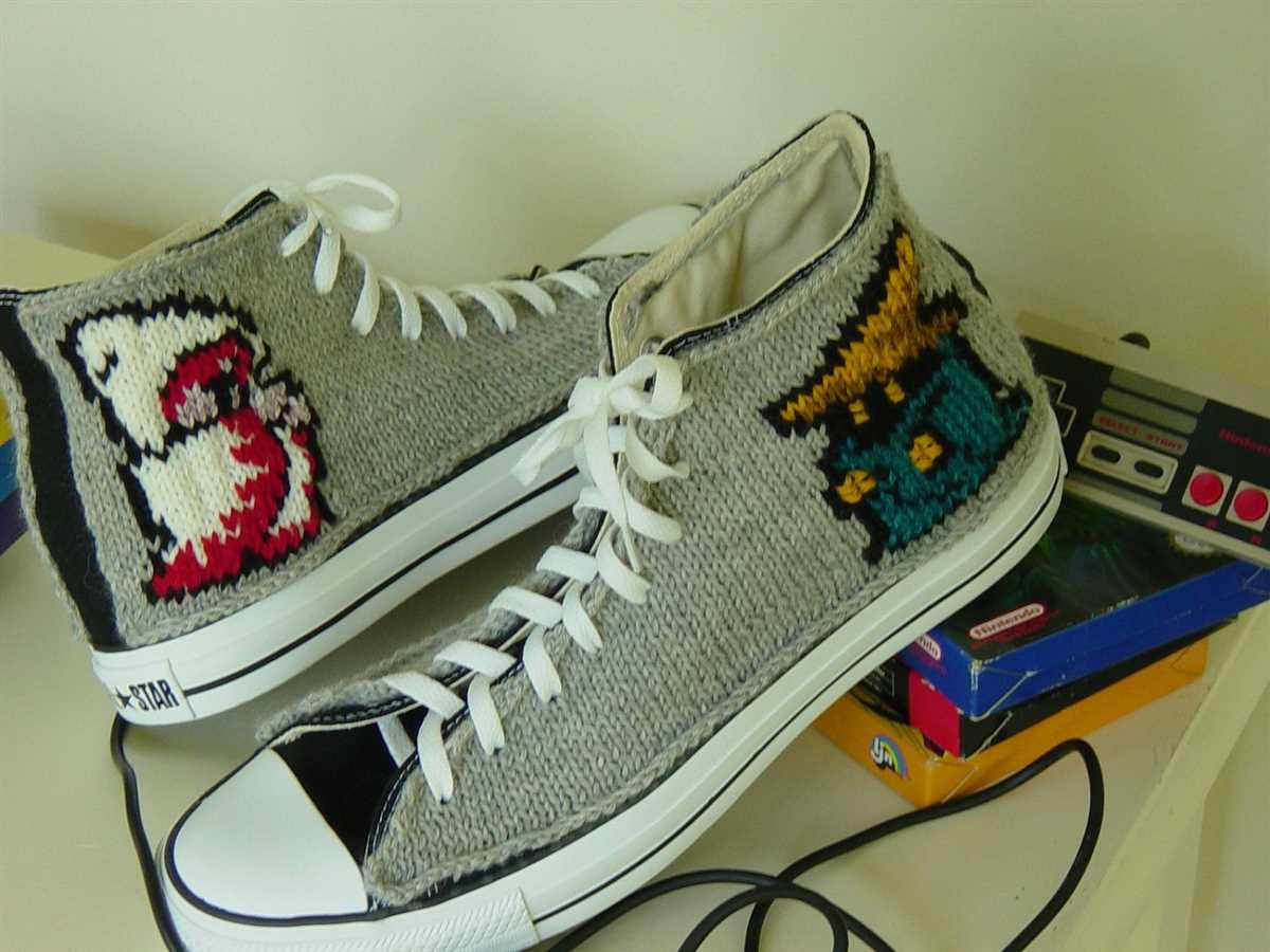 Knitted converse shoes pattern