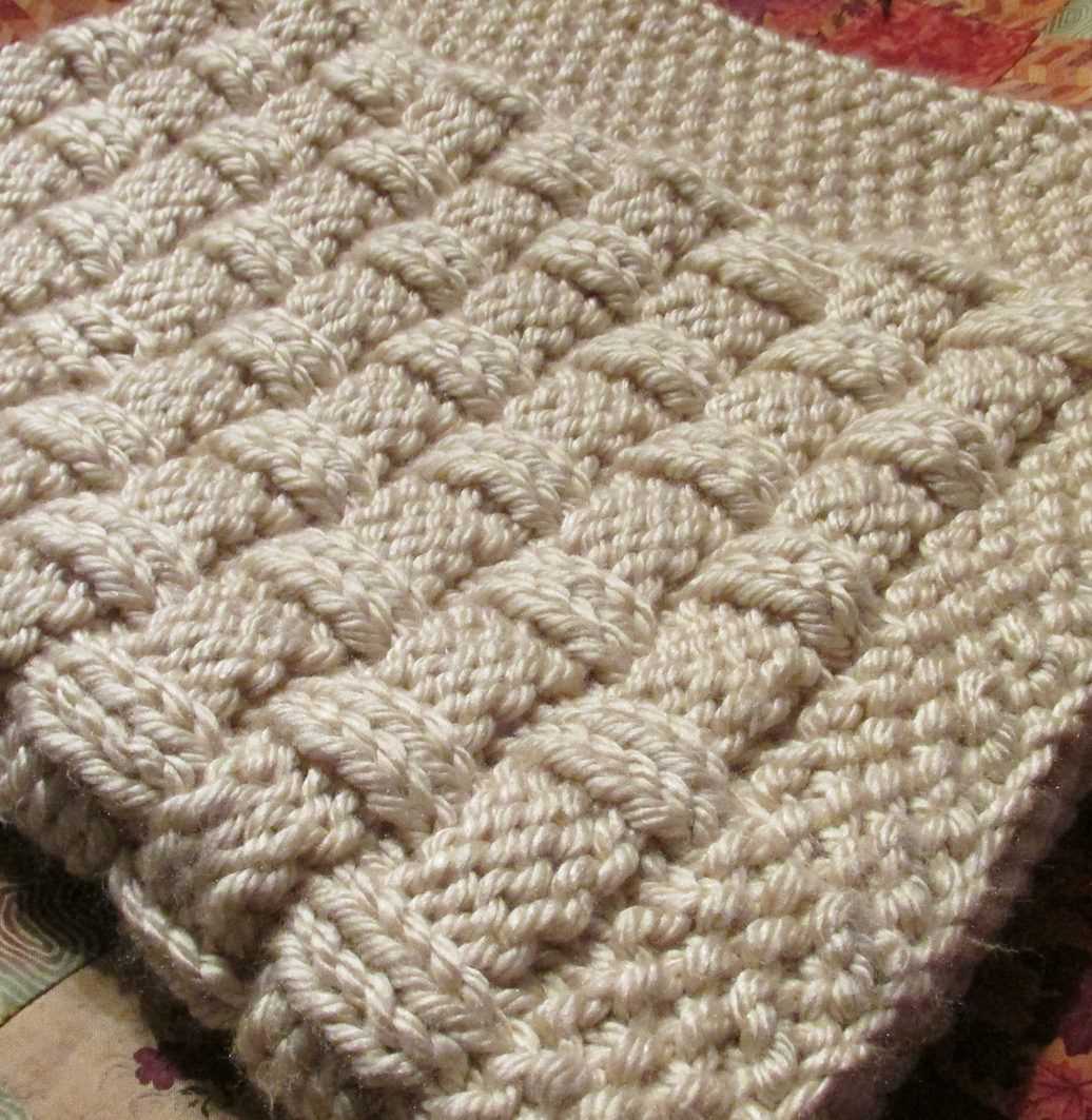 Free chunky knit baby blanket pattern