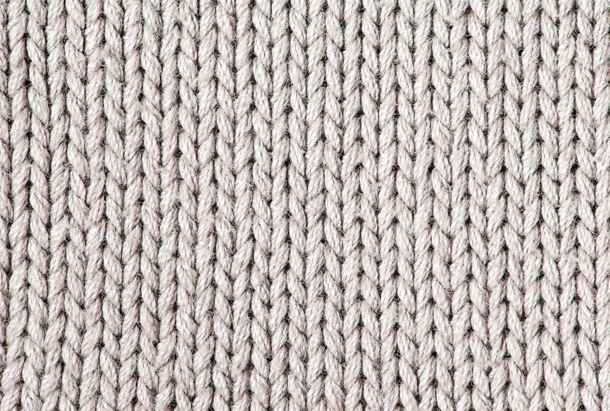 Distressed knitting pattern