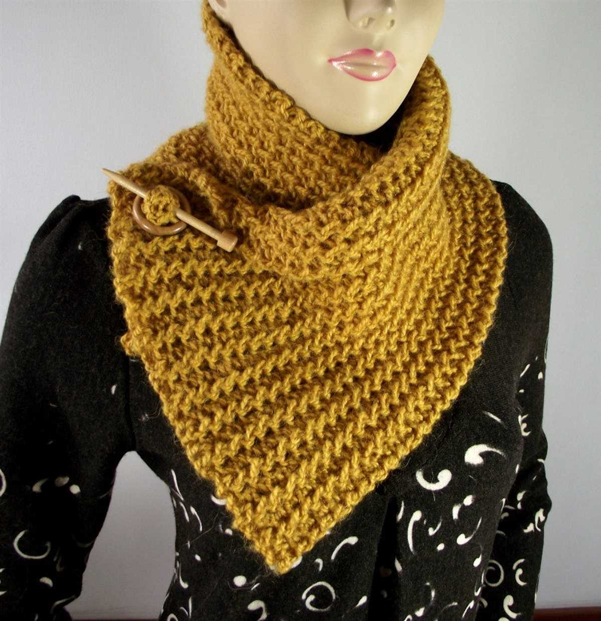 Easy cowl neck scarf knitting pattern