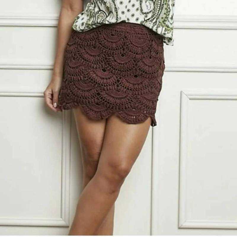 Mini skirt knitting pattern