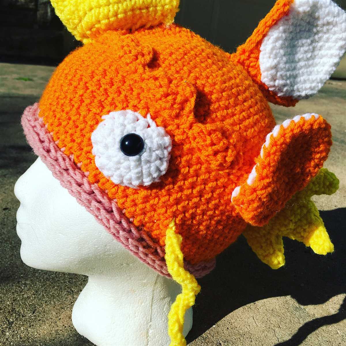 Pokemon hat knitting pattern