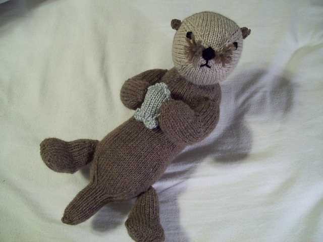 Sea otter knitting pattern