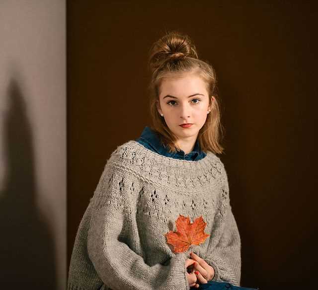 Ranunculus sweater knitting pattern